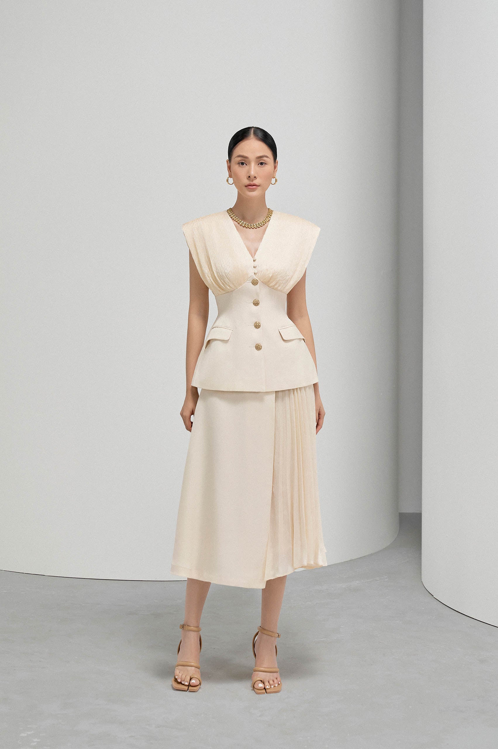 Ivory Grecian Radiance